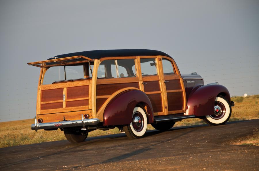  Packard One-Ten Deluxe Station Wagon by Hercules 1941 года  (фото 15 из 24)